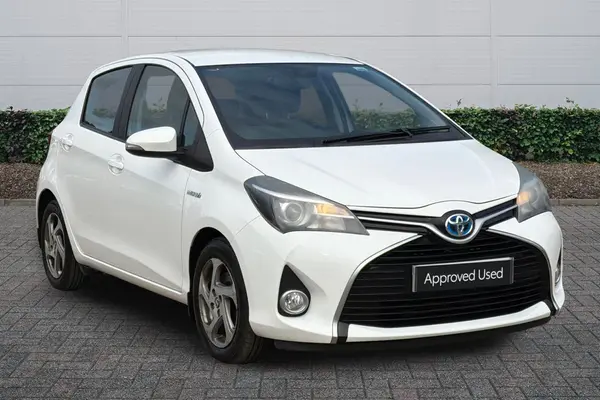 Toyota Yaris 1.5 Hybrid Icon 5dr CVT