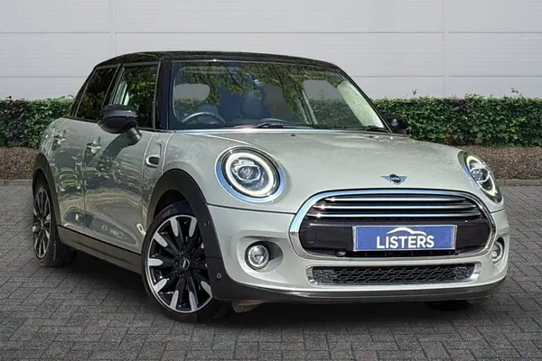 MINI Hatchback 1.5 Cooper Exclusive II 5dr Auto